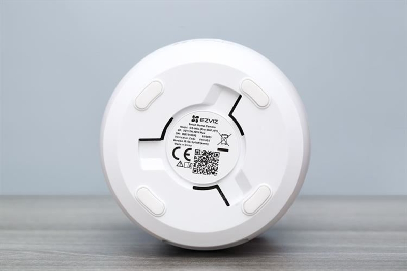Camera EZVIZ H6C Pro 2K (3MP) – hình ảnh sắc nét, giám sát thông minh, treo tường hoặc để bàn trong nhà