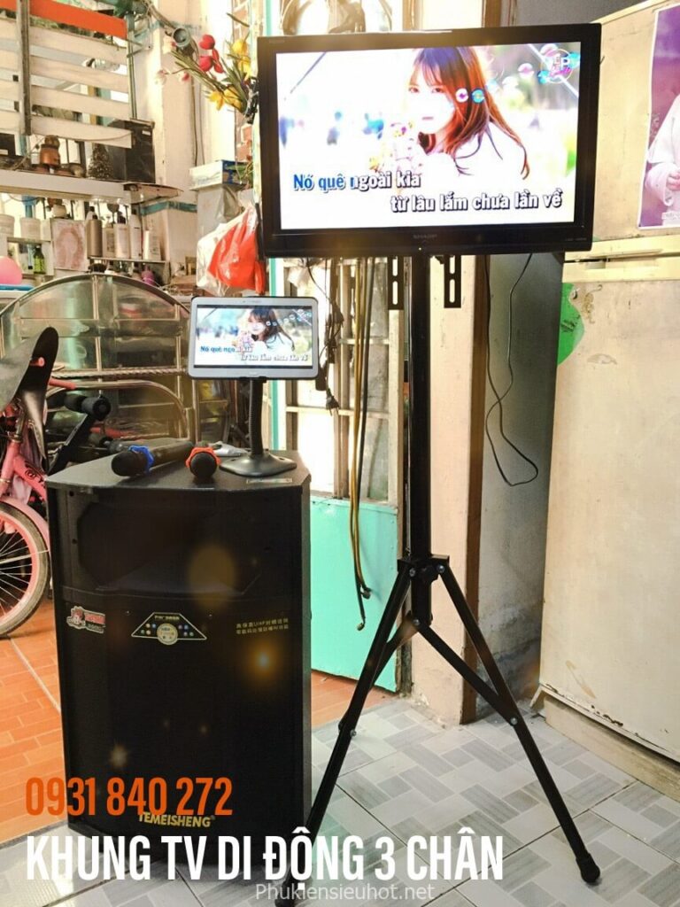 Giá treo tivi di động 3 chân dùng cho hầu hết các loại tivi từ 24-43inch