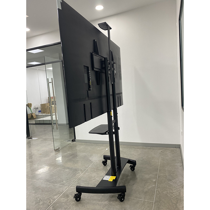 Lắp thực tế giá treo tivi di động AVA1800 TV 85inch